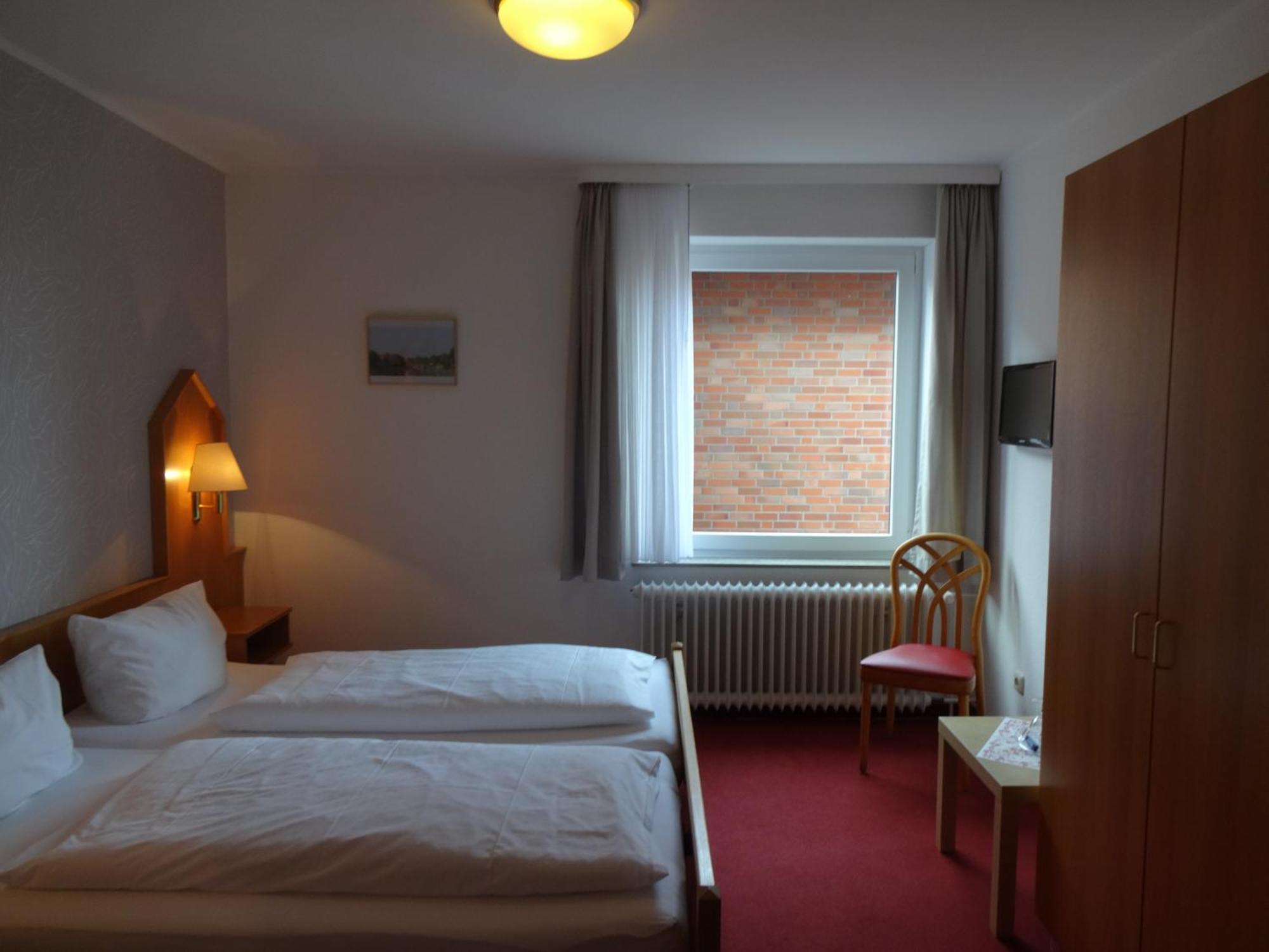 An'T Yachthaven Hotel Harlesiel Quarto foto